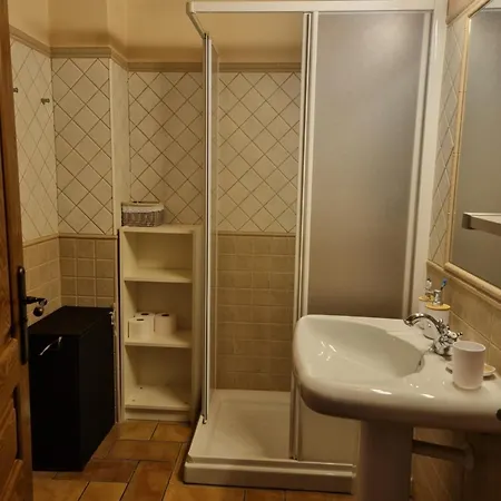 4d En En Urbanizacion Con Piscina Y Padel פנטיקוסה