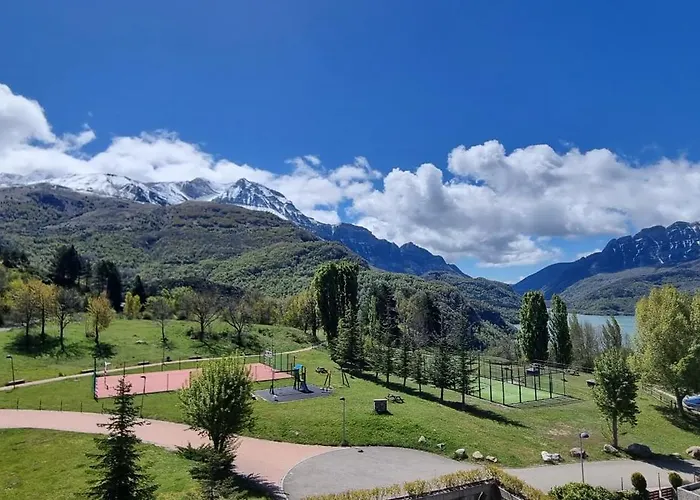 Vakantiehuis 4d En En Urbanizacion Con Piscina Y Padel Panticosa